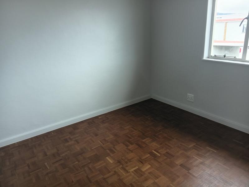 To Let 2 Bedroom Property for Rent in Somerset West Western Cape